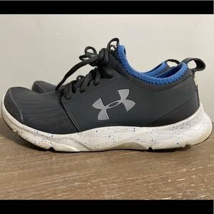 Grey and Blue Under Armour Tennis Shoes - Size: 7.5